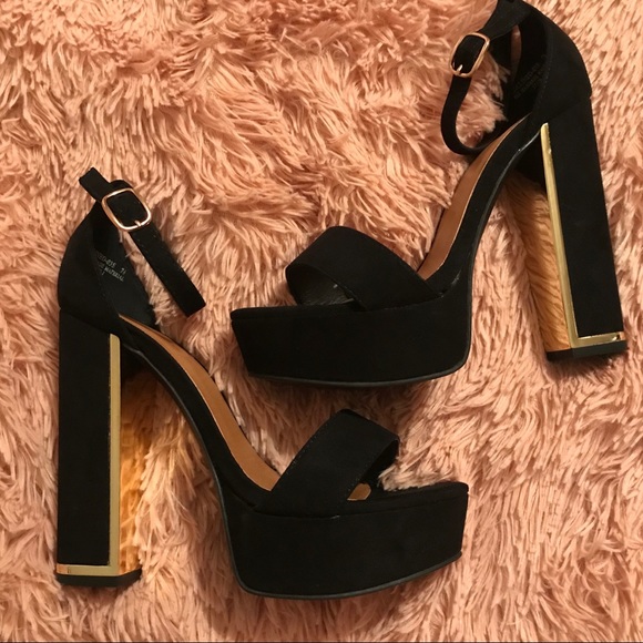 BAMBOO Shoes - Black Platform Heels